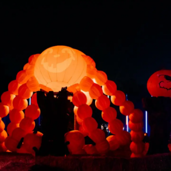 The Ultimate Guide to Artificial Pumpkins for Events: Standards, Trends, Pitfalls, and Quality Control